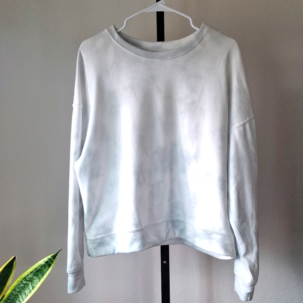 Umgee tie-dyed women's sweater Size M